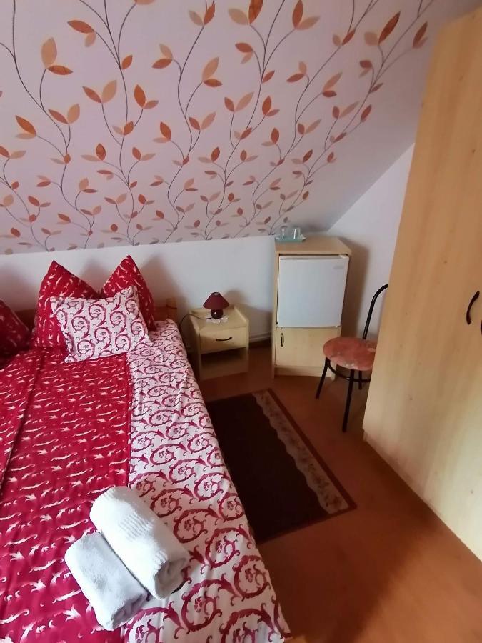 Joos Apartman Sárvár Exterior foto
