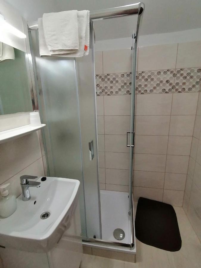 Joos Apartman Sárvár Exterior foto