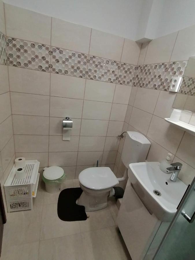 Joos Apartman Sárvár Exterior foto